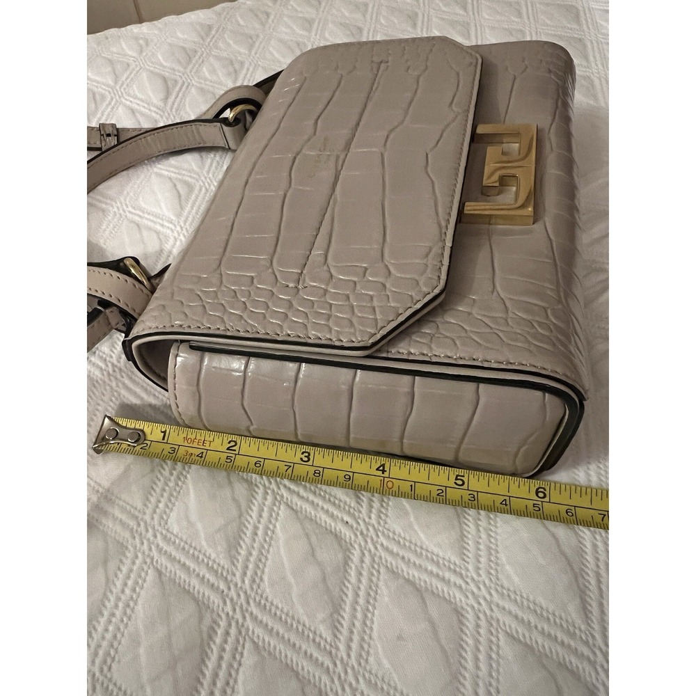 Givenchy Hand Bag Beige Leather - Picture 9 of 16